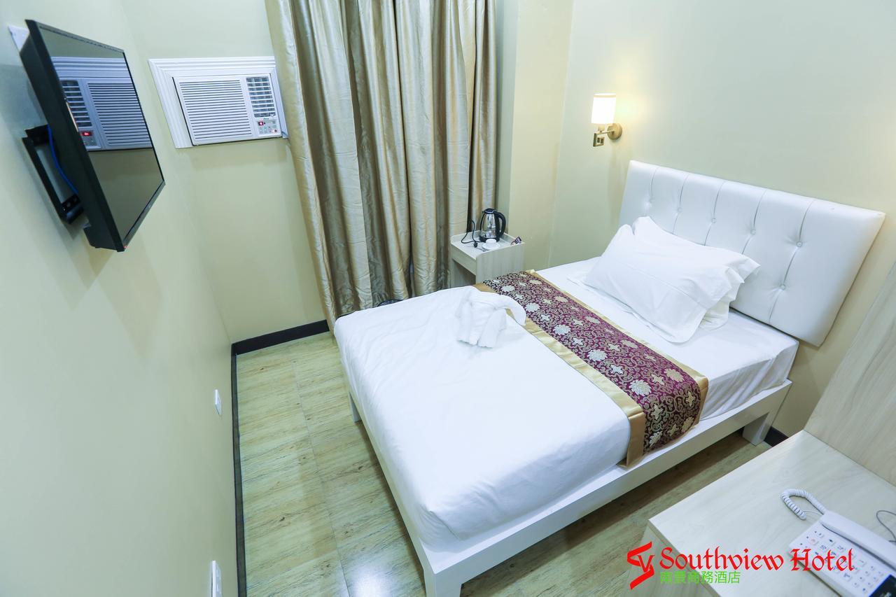 Southview Hotel Dumaguete City Buitenkant foto